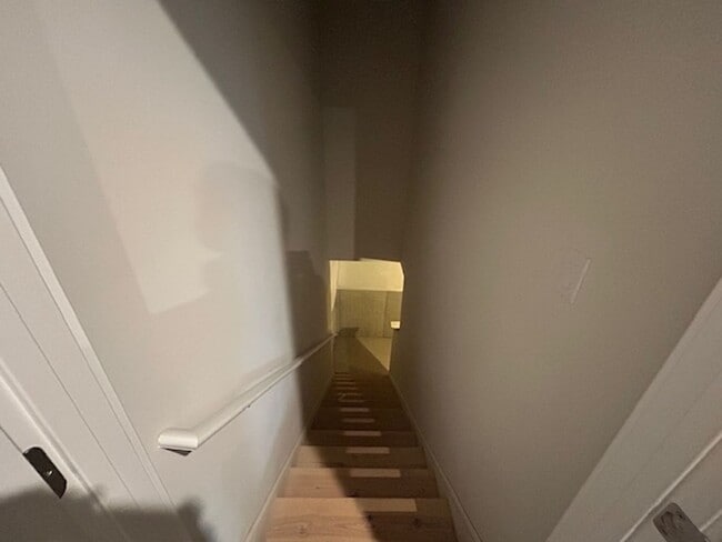 Building Photo - 2 Bed- 2 Bath + Dedicated Home Office - Single Family Home in Amherst