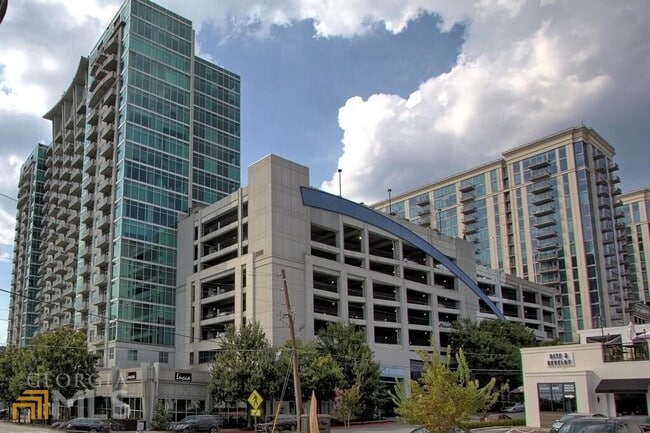 Building Photo - 250 Pharr Rd NE