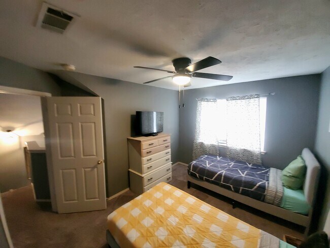 Building Photo - 506 Appomattox Dr