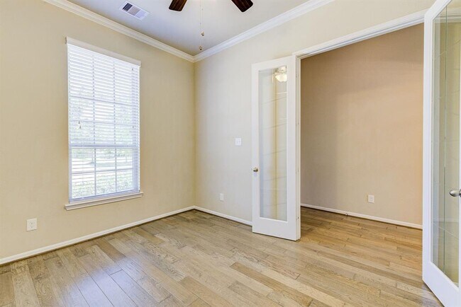 Building Photo - 29302 Wood Lily Dr