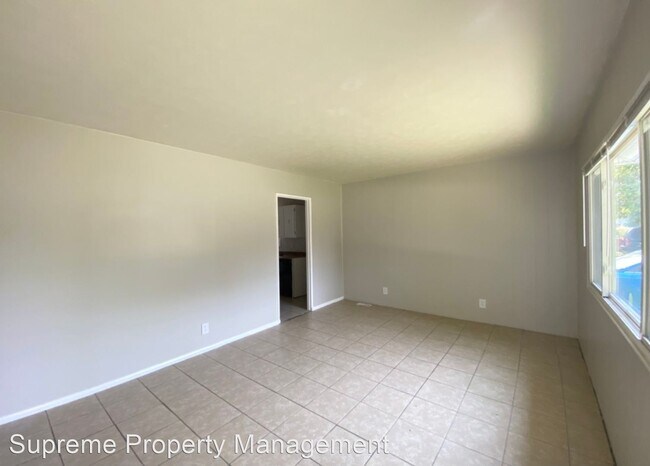 Building Photo - 3 br, 1 bath House - 3914 Thrush Drive
