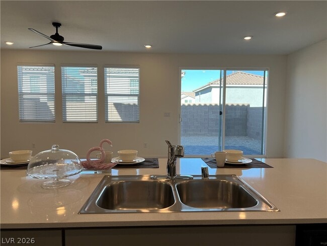 Building Photo - 8142 Desert Cassia Ave