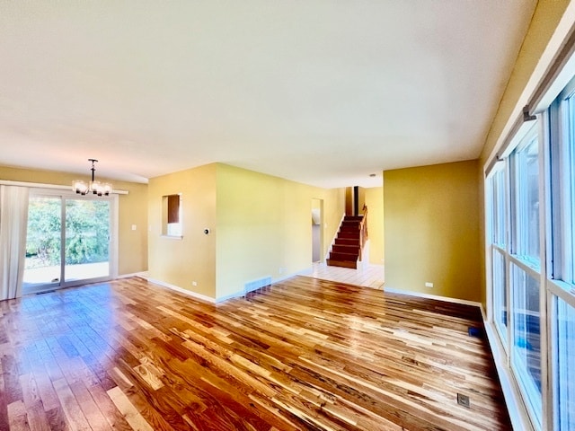 Building Photo - 2112 N Kennicott Dr
