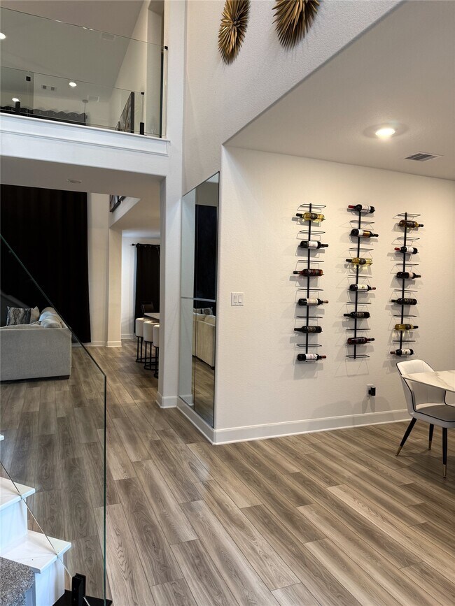 Building Photo - 5012 Great Oaks Dr