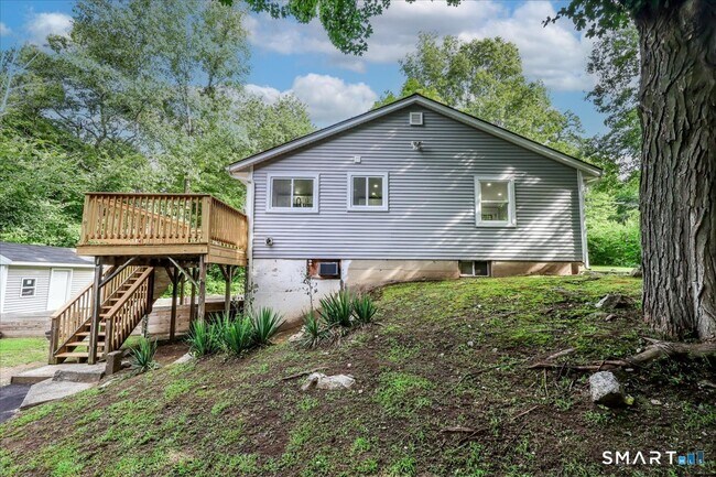 Building Photo - 48 Candlewood Lake Rd