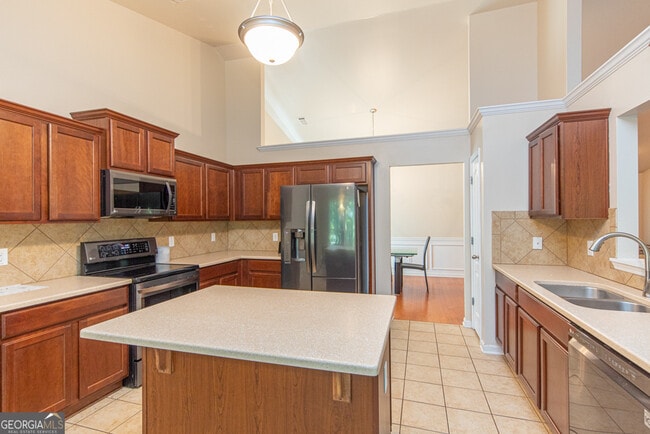 Building Photo - 4556 White Horse Dr