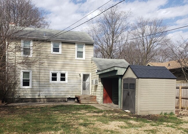 Building Photo - 3 bed 1 bath