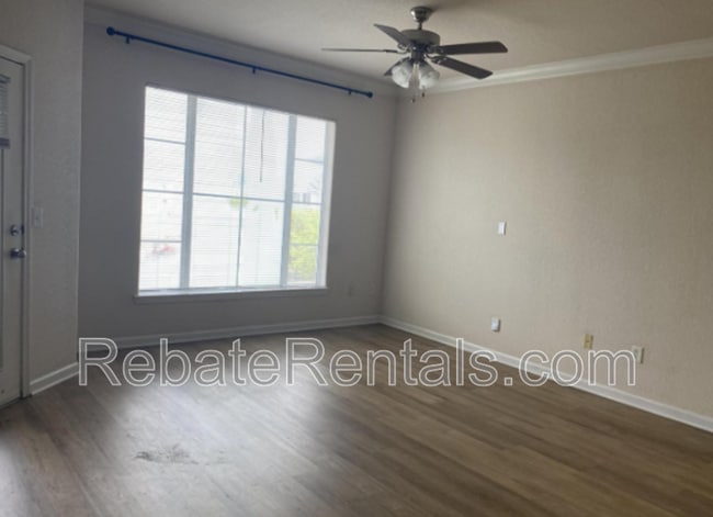 Building Photo - 8290 Gate Pkwy W