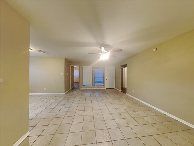 Building Photo - 4906 Black Rock St