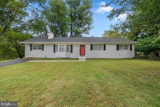Building Photo - 919 Ednor Rd