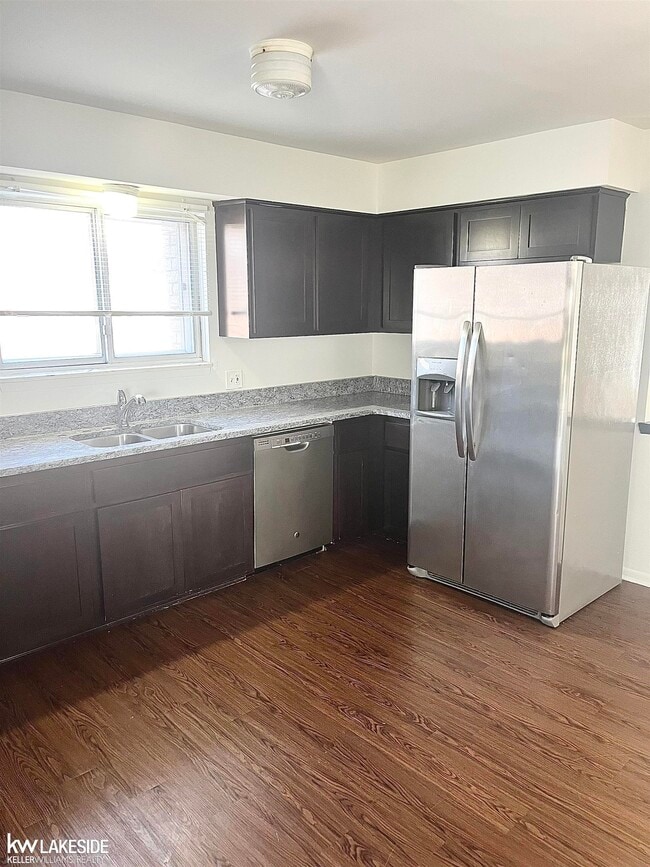 Building Photo - 31287 Mc Namee St