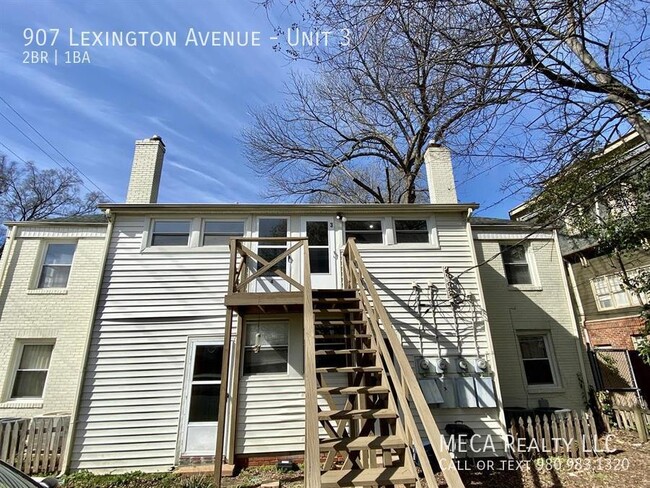 Building Photo - 907 Lexington Ave