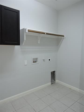 Building Photo - 8050 Privet St