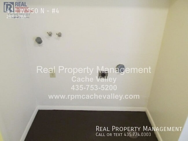 Building Photo - 411 W 950 N