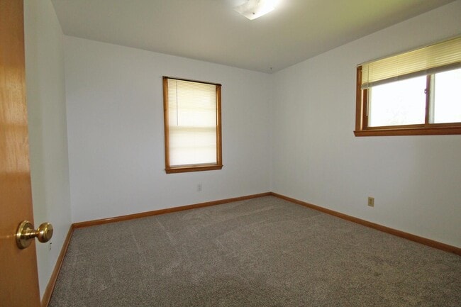Building Photo - 3832 Wyoming Way