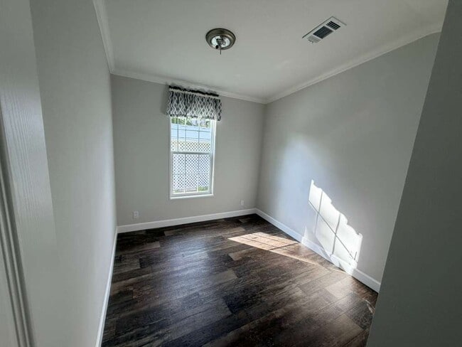 Building Photo - 5391 SW 35th Ct