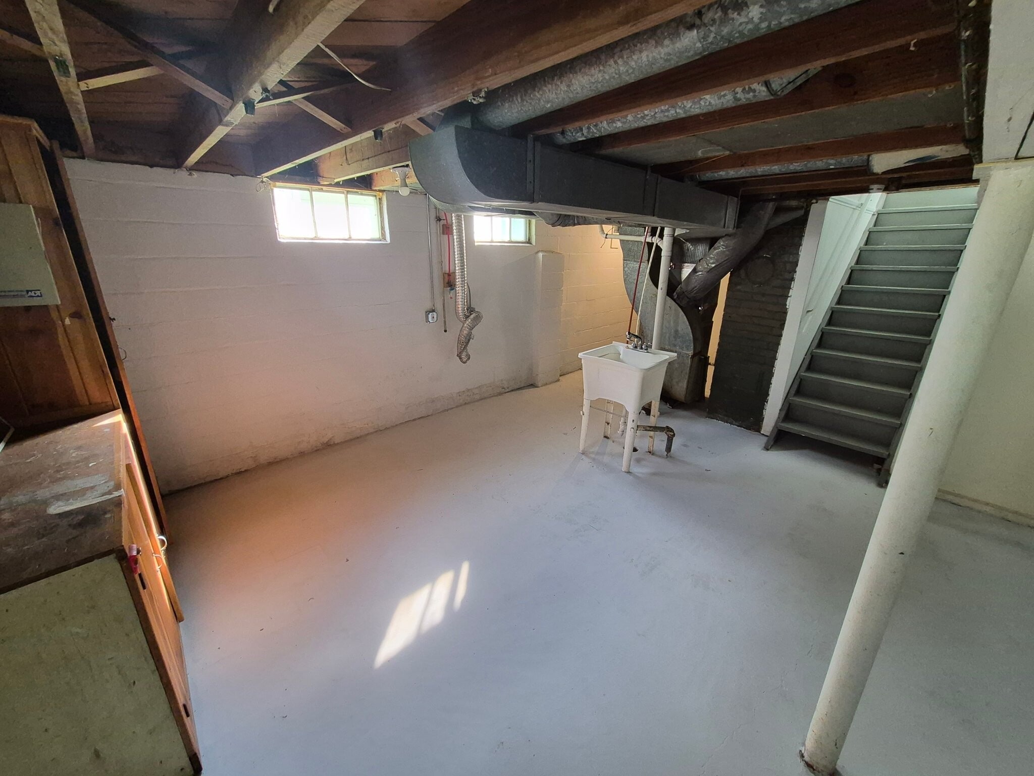 Building Photo - 2038 Copeman Blvd