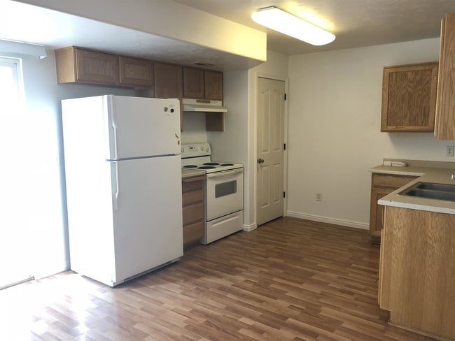 Building Photo - 377 E Newsome Park Ln