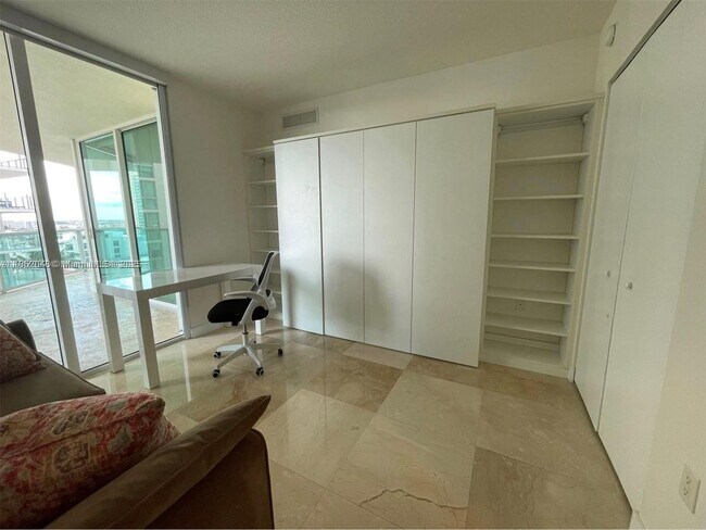 Building Photo - 250 Sunny Isles Blvd