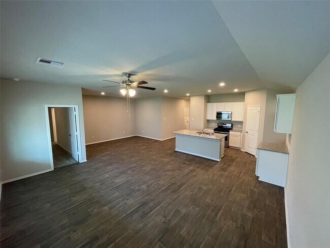 Building Photo - 13872 Rock Island Trl