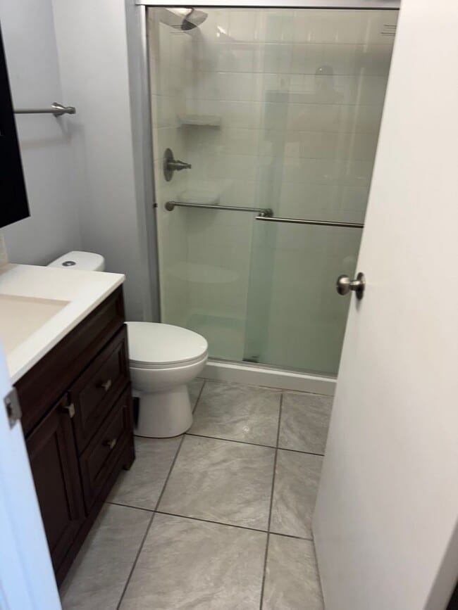 Building Photo - 7932 Whitcomb St