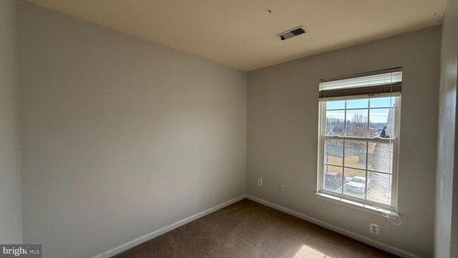 Building Photo - 4515 Papillion Ct