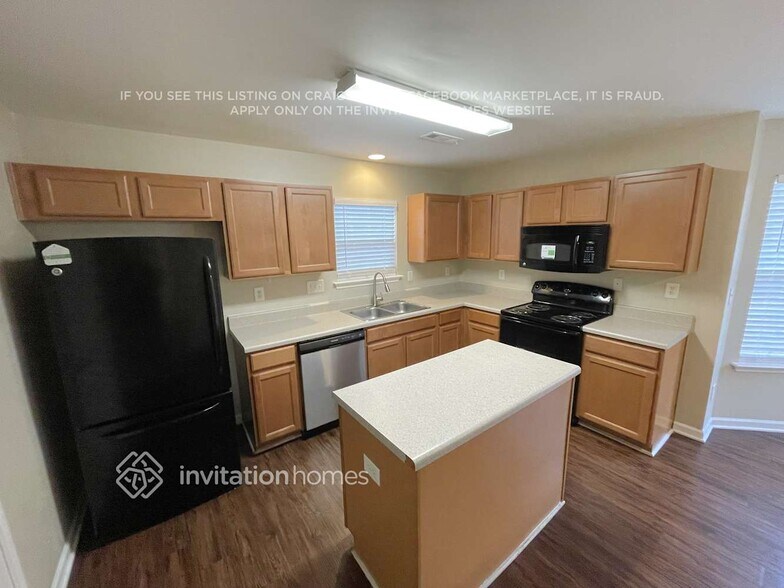 Building Photo - 1134 Delander Ln