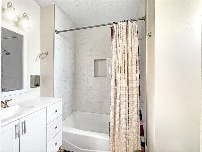 Building Photo - 4084 137th St