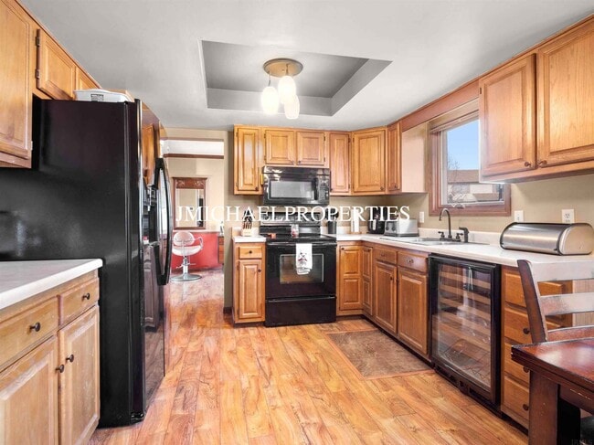 Building Photo - 9034 Dunmore Ln