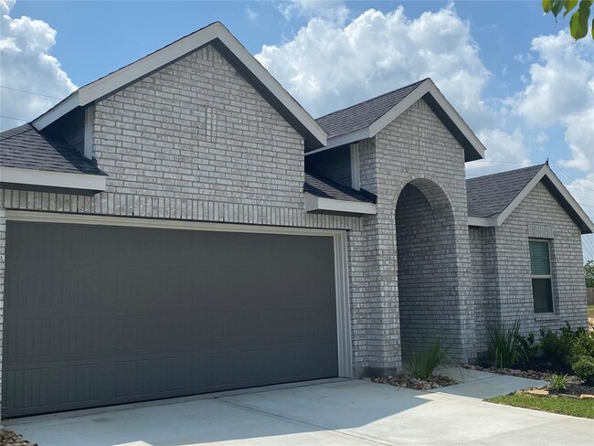 Building Photo - 17010 Daylily Dune Wy