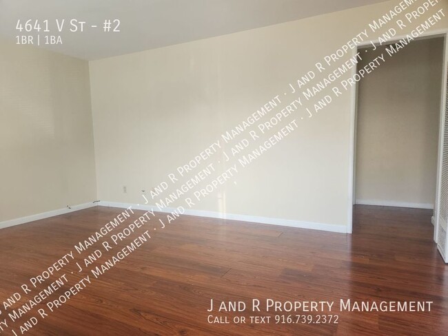 Building Photo - 4641 V St
