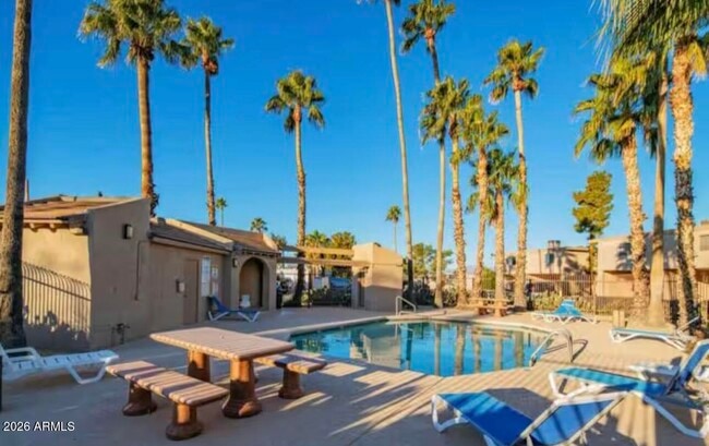 Building Photo - 17014 E Calle Del Oro