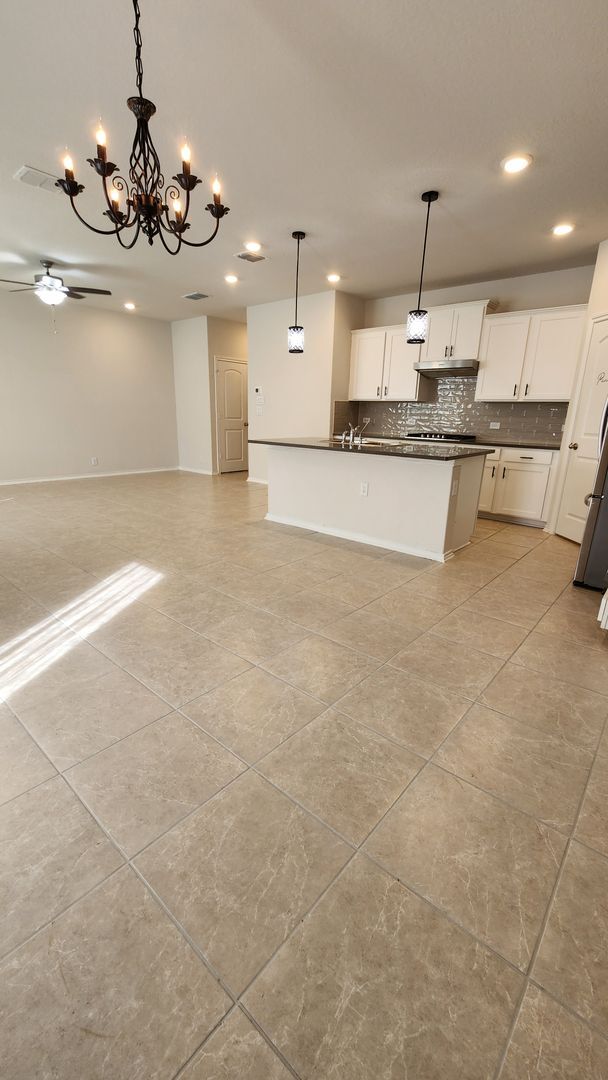 Building Photo - Beautiful 4BR Home for Rent in Cypress Trails – Near Medical Center