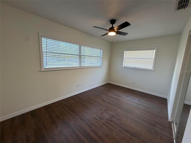 Building Photo - 4454 Whitetail Ln