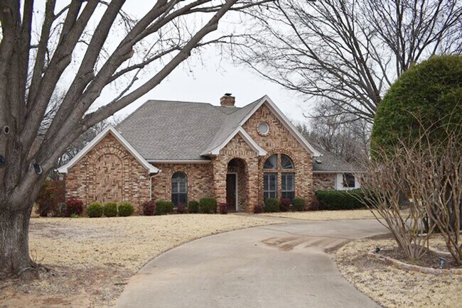 Building Photo - 850 Ginger Ct