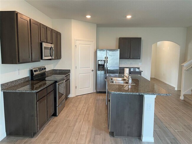 Building Photo - 6065 SW 84th St