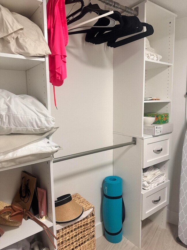 Building Photo - 2800 N Ocean Dr