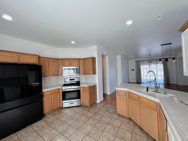 Building Photo - 2030 San Marco Ct