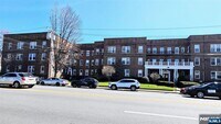 Building Photo - 975-995-995 Teaneck Rd