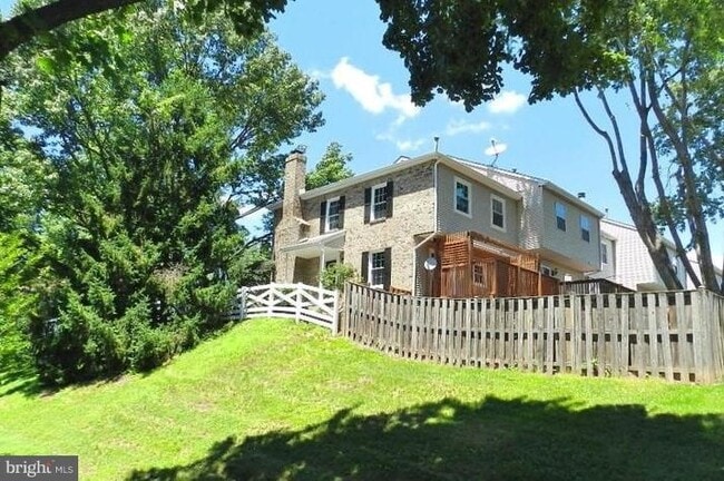 Building Photo - 12501 Crystal Rock Terrace