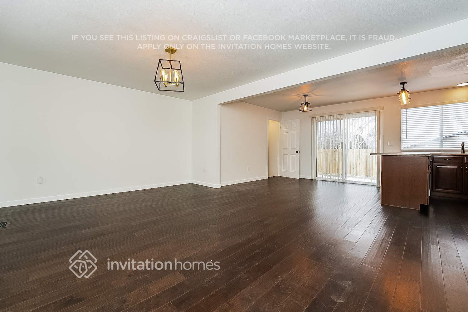 Building Photo - 2892 S Mobile St