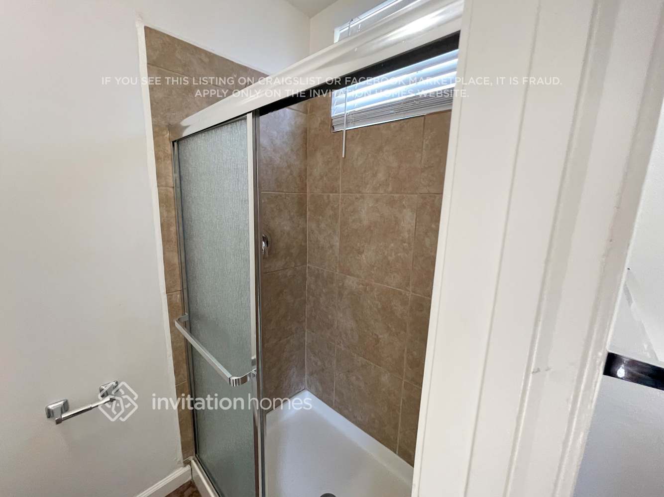 Building Photo - 137 Hastings Ave