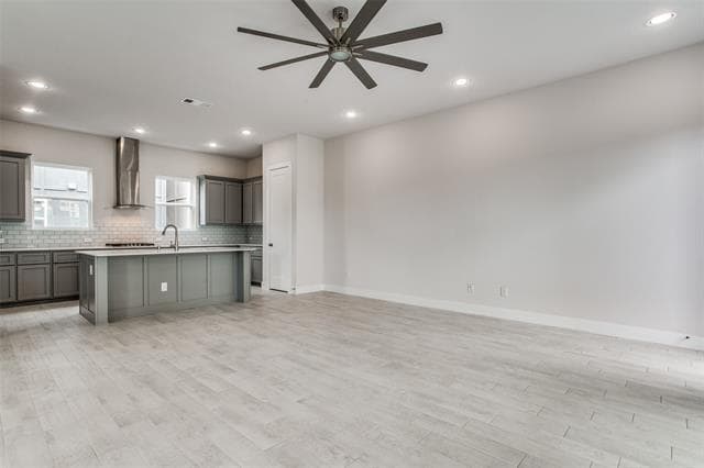 Building Photo - 2654 Carolwood Ln