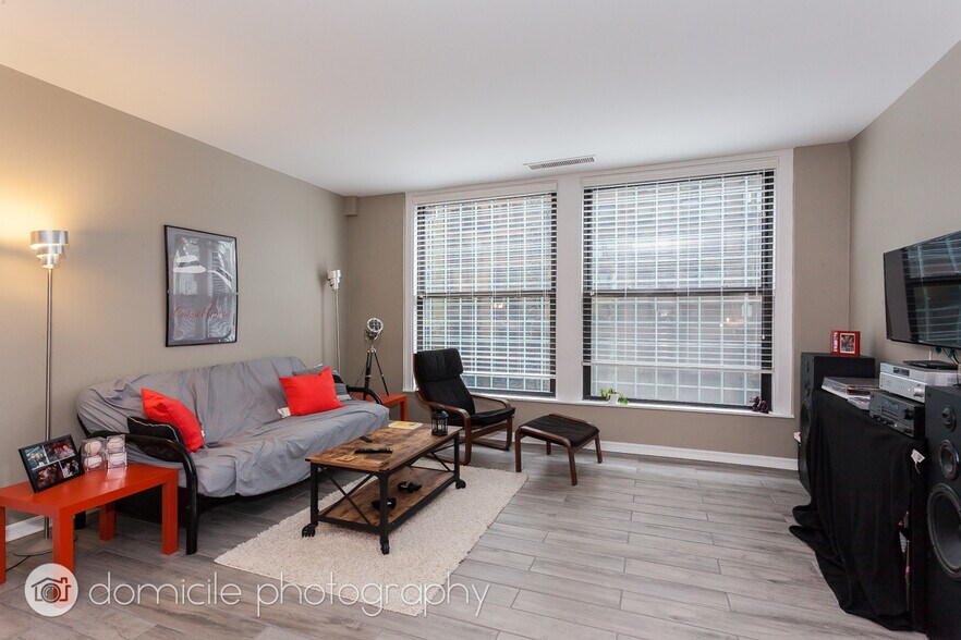 Primary Photo - 431 S Dearborn St