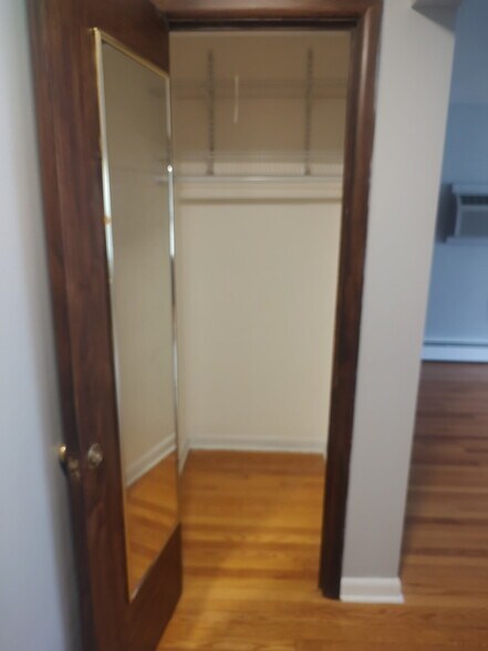 Building Photo - 510 S NW Hwy