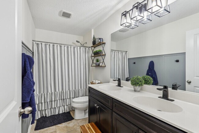 Building Photo - YOUR DREAM RENTAL HOME AWAITS!