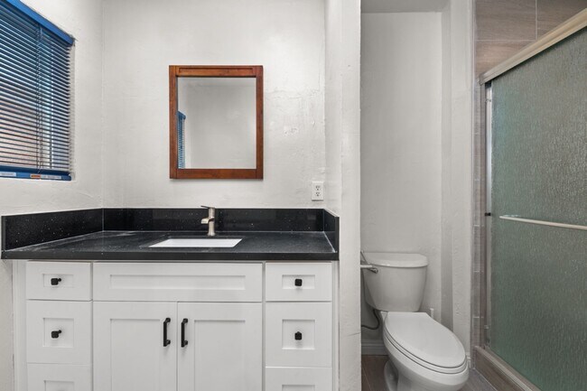 Building Photo - Attached garage!