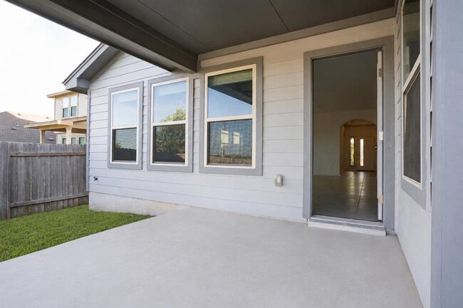 Building Photo - 345 Horsemint Way