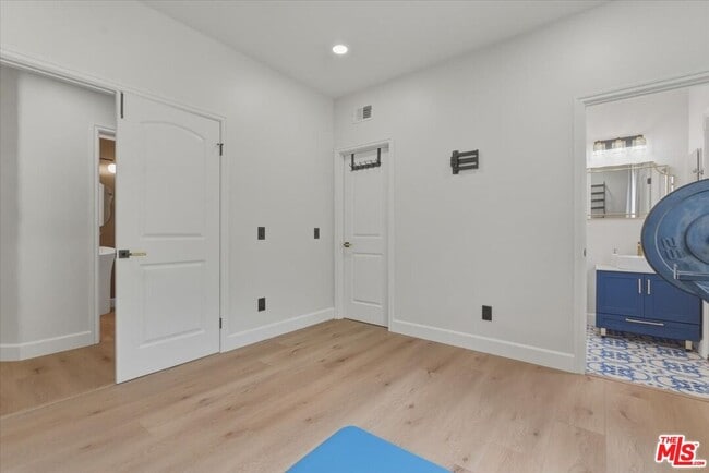 Building Photo - 3891 Marks Rd