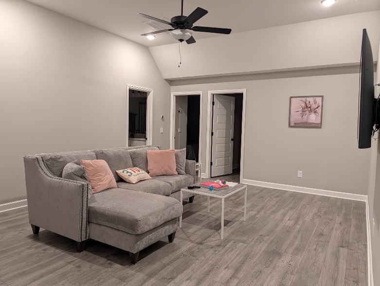 Building Photo - 107 Dameron Private Dr